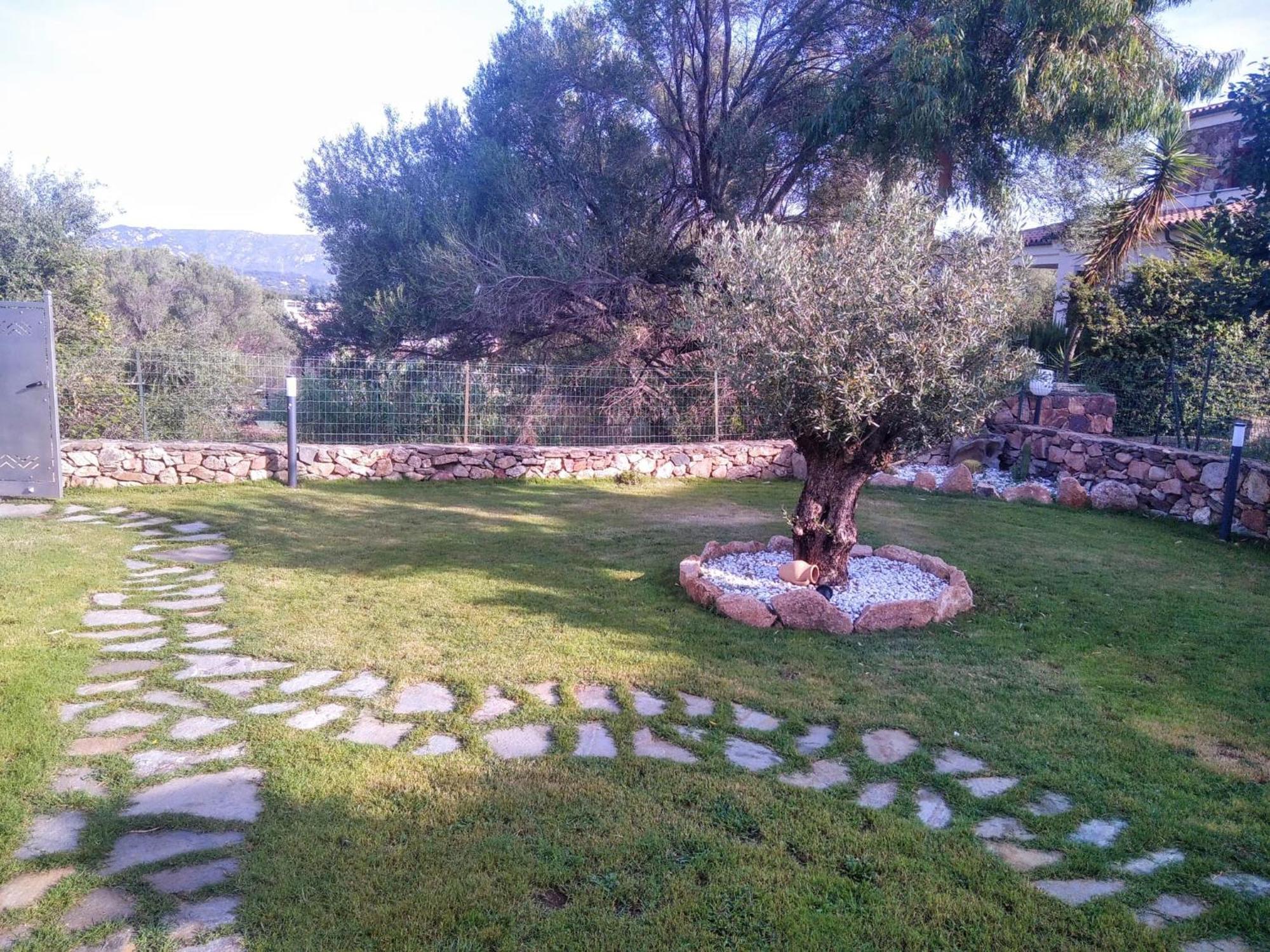 Villetta Cala D'Ambra San Teodoro  Buitenkant foto